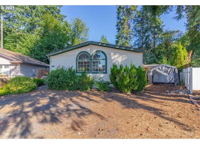 Property at 1598 40th Ln, Sweet Home, OR 97386, 3 beds, 2 baths