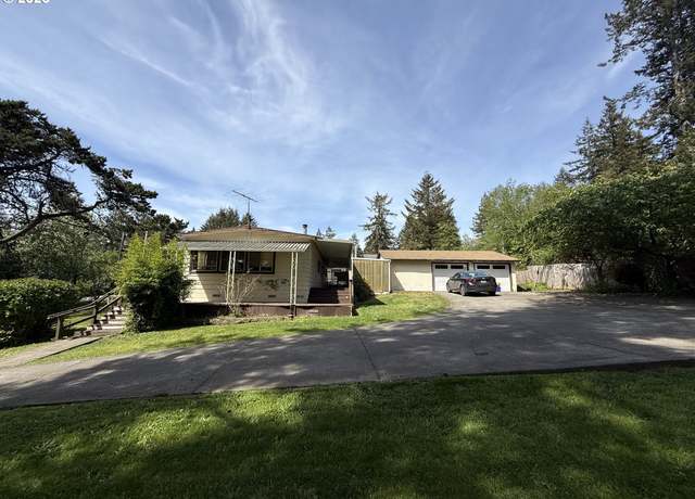 Property at 17813 Aqua Vista Ln, Brookings, OR 97415, 2 beds, 2 baths