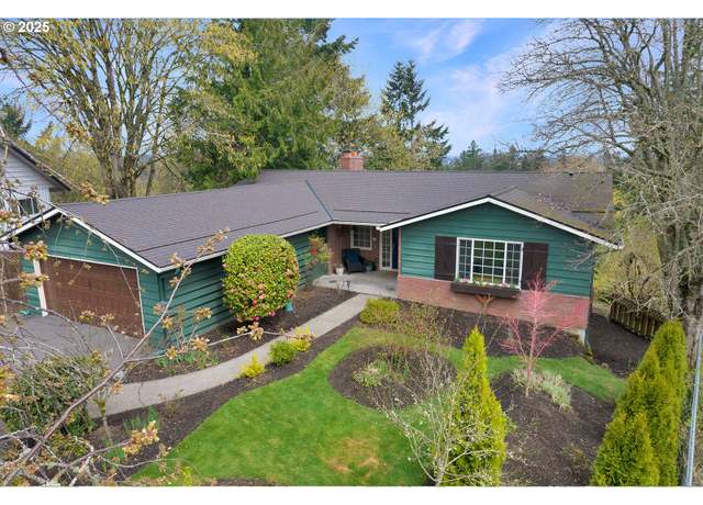Property at 1871 Kilkenny Dr, Lake Oswego, OR 97034, 5 beds, 2.5 baths