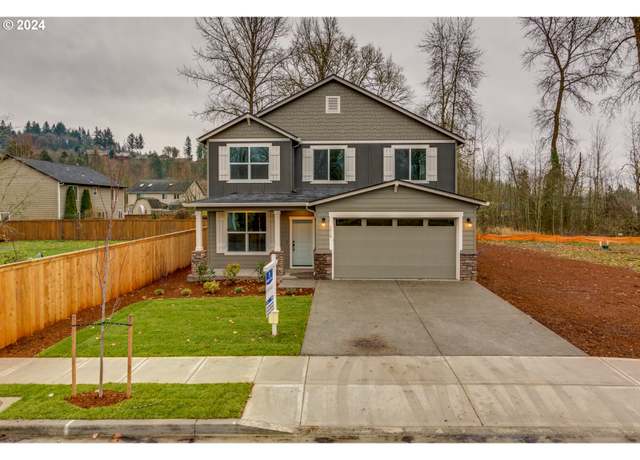 Property at 681 Farmington Dr, Junction City, OR 97448, 5 beds, 3 baths