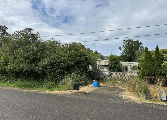 Property at 1010 Park Ave, Lakeside, OR 97449, 2 beds, 2 baths