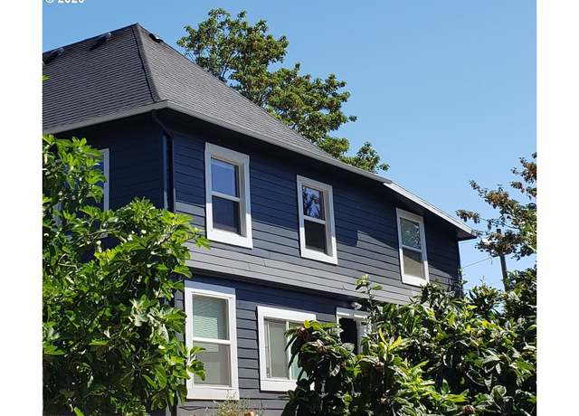 Property at 112 W 21st St, Vancouver, WA 98660, 5 beds, 8 baths