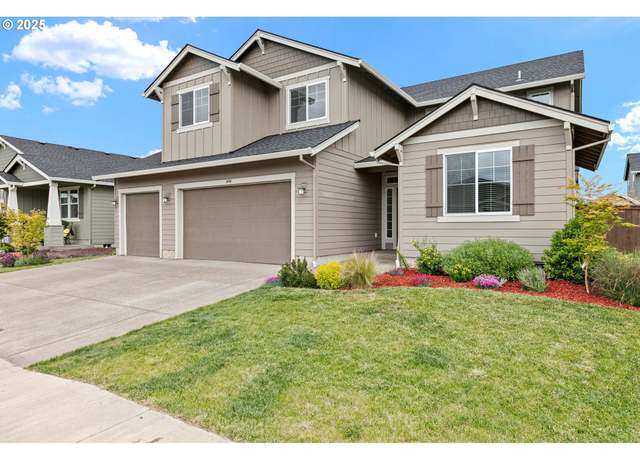 Property at 1404 Farmington Dr, Junction City, OR 97448, 4 beds, 3 baths