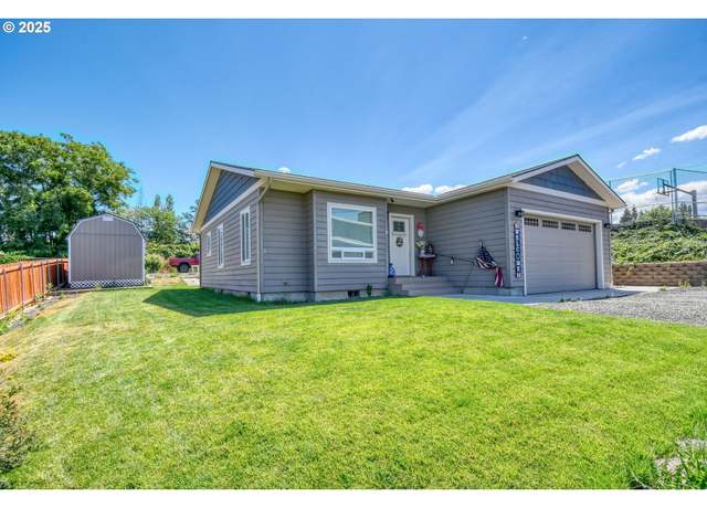 Property at 103 S Arman St, Weston, OR 97886, 3 beds, 2 baths