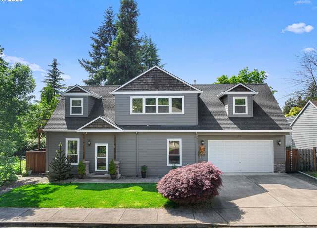 Property at 16279 SE Blooming Ln, Clackamas, OR 97015, 4 beds, 3 baths