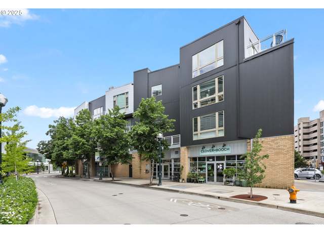 Property at 12600 SW Crescent St #420, Beaverton, OR 97005, 1 bed, 1 bath