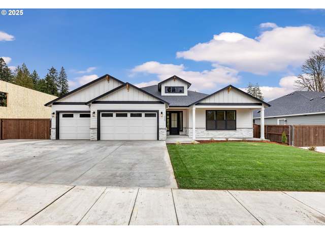Property at 3903 SE 19th Ave, Brush Prairie, WA 98606, 4 beds, 2.5 baths