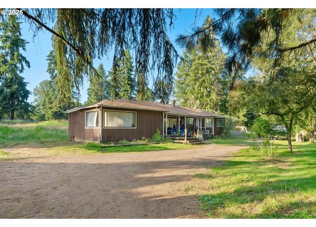Property at 1506 NE 10th St, Battle Ground, WA 98604, 3 beds, 1 bath