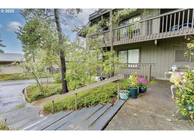 Property at 7522 SW Barnes Rd Unit H, Portland, OR 97225, 1 bed, 1 bath