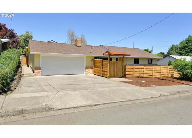 Property at 1745 W 25th Ave, Eugene, OR 97405, 4 beds, 3 baths