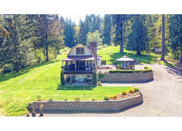Property at 21210 SE Greenleaf Dr, Sandy, OR 97055, 4 beds, 2 baths