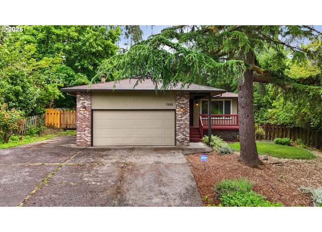 Property at 7220 SW 55th Ave, Portland, OR 97219, 2 beds, 2 baths