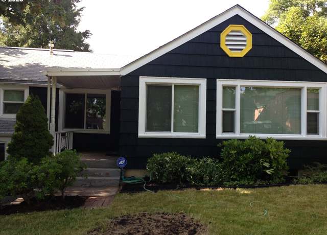 Property at 1629 E 24th Ave, Eugene, OR 97403, 3 beds, 2 baths