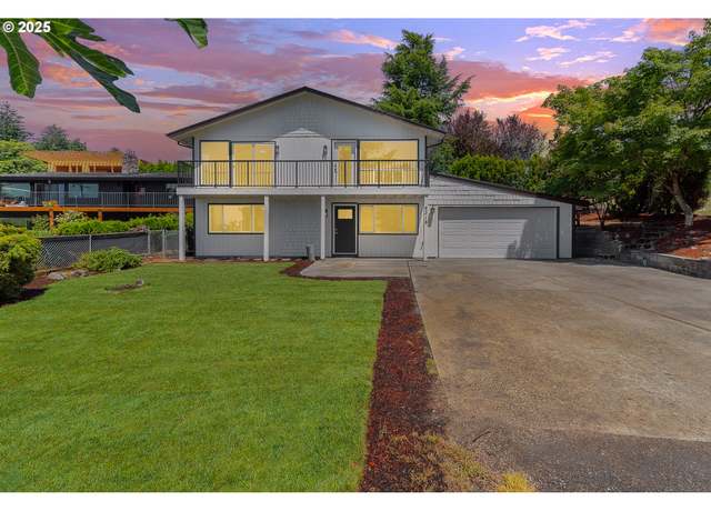 Property at 8318 SE Middle Way, Vancouver, WA 98664, 3 beds, 2.5 baths