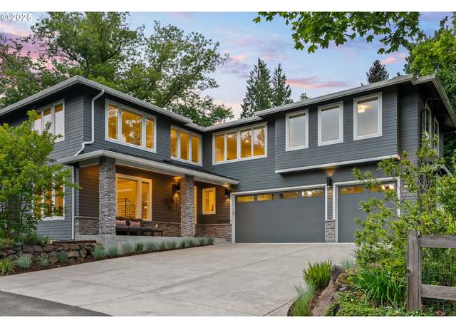Property at 927 SW Maplecrest Ct, Portland, OR 97219, 4 beds, 3.5 baths