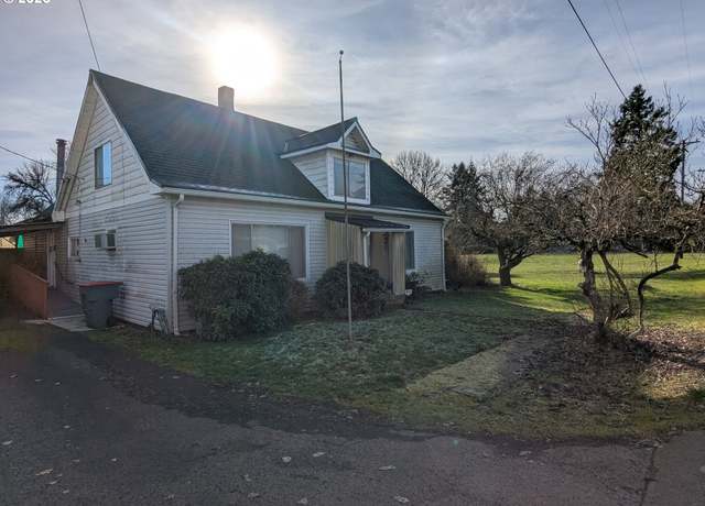 Property at 453 NE Yamhill St, Willamina, OR 97396, 2 beds, 1 bath
