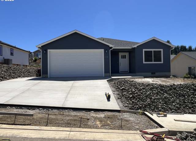 Property at 1328 NE Simpson Ln, Myrtle Creek, OR 97457, 3 beds, 2 baths