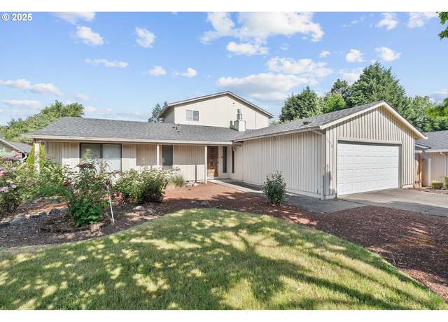 Property at 8670 SW Indian Hill Ln, Beaverton, OR 97008, 4 beds, 3 baths
