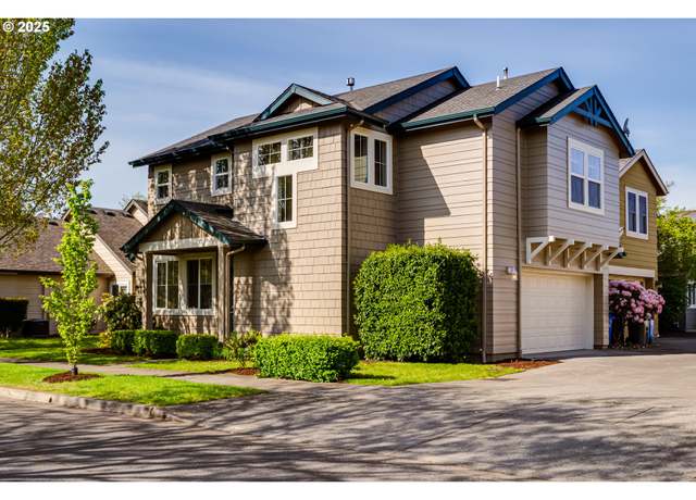 Property at 1614 Hamlet Ln, Eugene, OR 97402, 3 beds, 2.5 baths