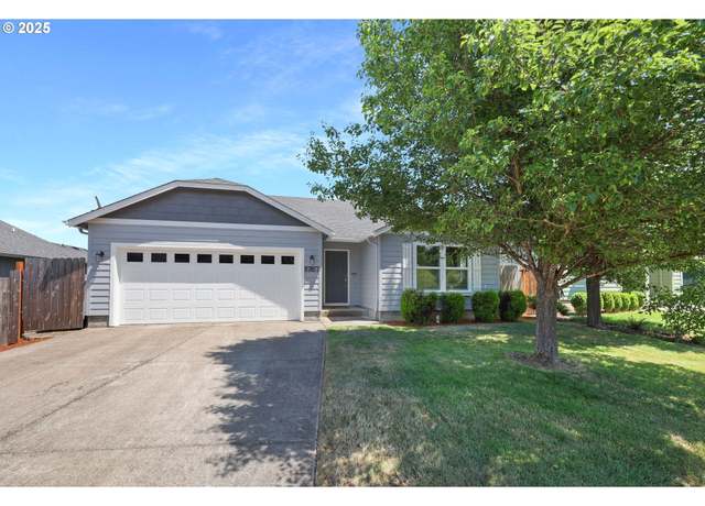 Property at 87857 8th St, Veneta, OR 97487, 3 beds, 2 baths