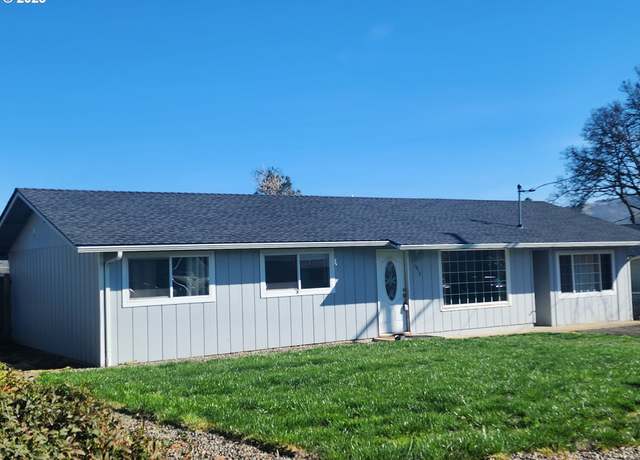 Property at 1958 Linnell Ave, Roseburg, OR 97471, 3 beds, 1 bath