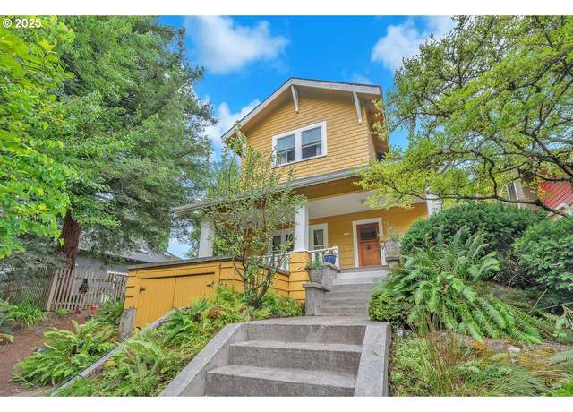 Property at 3374 SE Brooklyn St, Portland, OR 97202, 4 beds, 2 baths