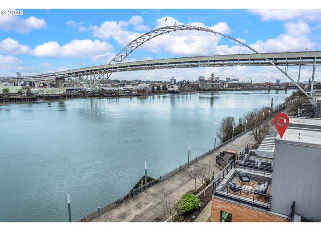 Property at 1660 NW Riverscape Dr, Portland, OR 97209, 3 beds, 3.5 baths