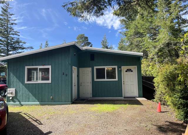 Property at 29 Easy St, Florence, OR 97439, 2 beds, 1 bath