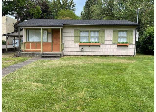 Property at 8511 SE Orchard Ln, Happy Valley, OR 97086, 3 beds, 1 bath