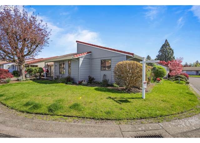 Property at 1616 N Johnson Dr, Newberg, OR 97132, 3 beds, 2 baths