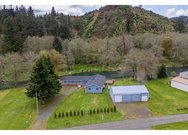 Property at 18595 Nestucca Dr, Cloverdale, OR 97112, 4 beds, 2 baths