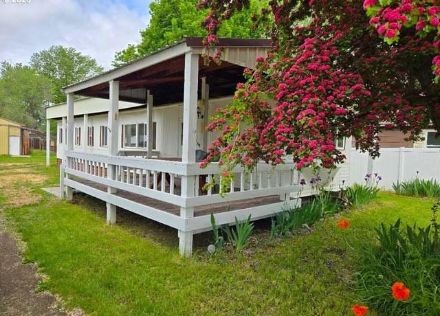 Property at 611 S Ingle St, Mount Vernon, OR 97865, 2 beds, 2 baths