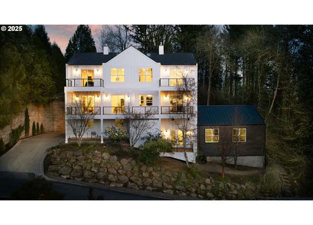 Property at 290 SW Moonridge Pl, Portland, OR 97225, 5 beds, 4 baths