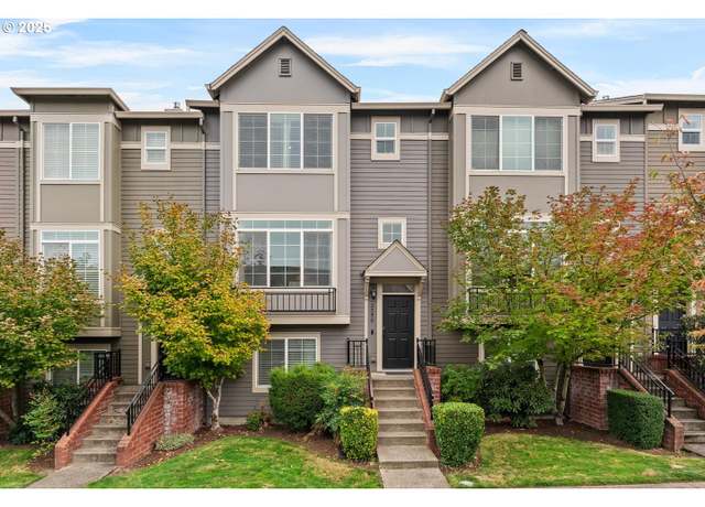 Property at 2350 NW Oak Knoll Pl, Beaverton, OR 97006, 3 beds, 3 baths