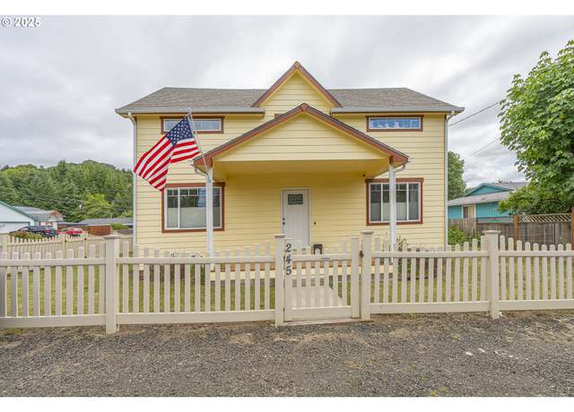 Property at 245 NE Balm St, Sheridan, OR 97378, 4 beds, 2.5 baths