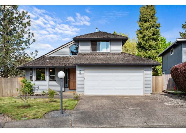 Property at 11125 SW 123rd Pl, Portland, OR 97223, 3 beds, 2 baths