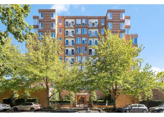Property at 1132 SW 19th Ave #406, Portland, OR 97205, 1 bed, 1 bath