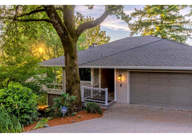 Property at 2 Nansen, Lake Oswego, OR 97035, 4 beds, 2.5 baths