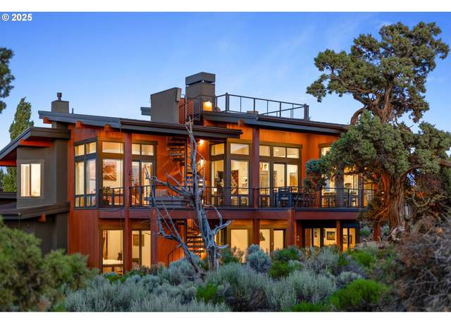 Property at 22850 Stone Wall Ct, Bend, OR 97701, 4 beds, 3.5 baths