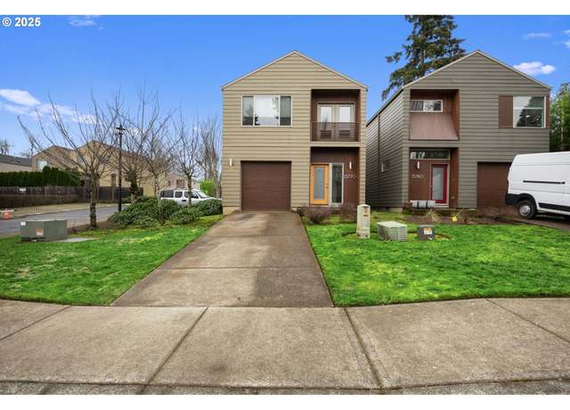 Property at 13770 SE Linden Ln, Milwaukie, OR 97222, 3 beds, 2.5 baths