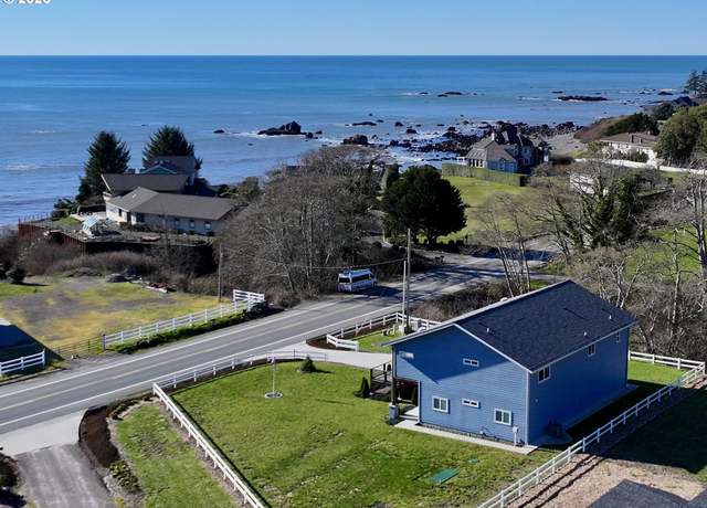Property at 15289 Oceanview Dr, Brookings, OR 97415, 3 beds, 3 baths