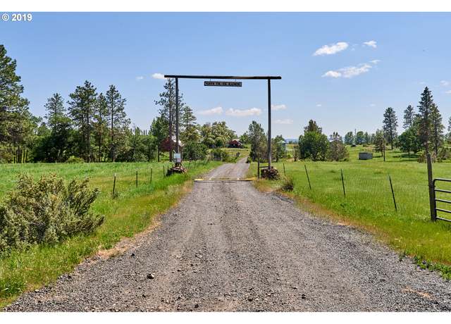 Property at 55100 Smock Rd, Wamic, OR 97063, 3 beds, 2 baths