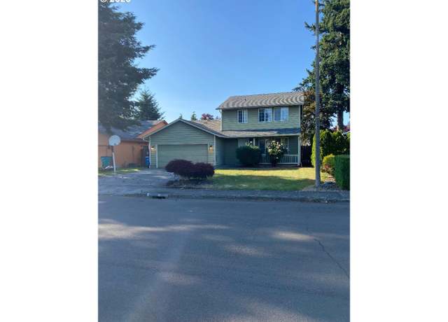 Property at 12708 NE 46th St, Vancouver, WA 98662, 3 beds, 2.5 baths
