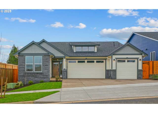 Property at 6680 Naomi Danielle St SE, Salem, OR 97306, 3 beds, 2.5 baths