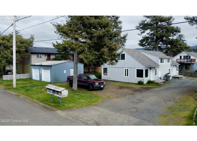 Property at 2149 S Edgewood St, Seaside, OR 97138, 4 beds, 2 baths