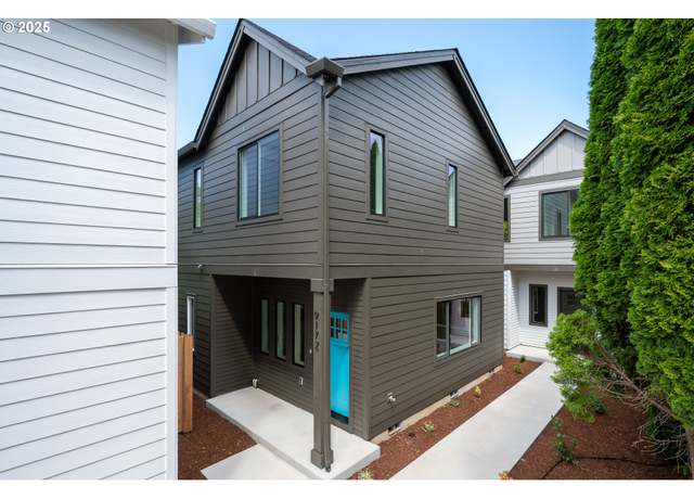 Property at 9172 N Berkeley Ave, Portland, OR 97203, 3 beds, 2.5 baths
