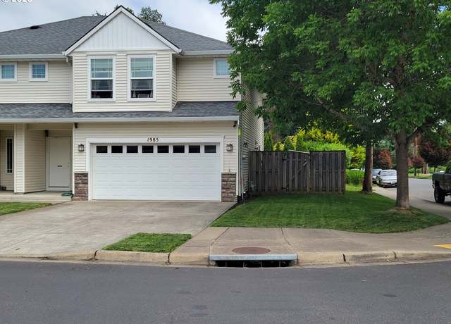 Property at 1985 27th Ave, Forest Grove, OR 97116, 3 beds, 2.5 baths