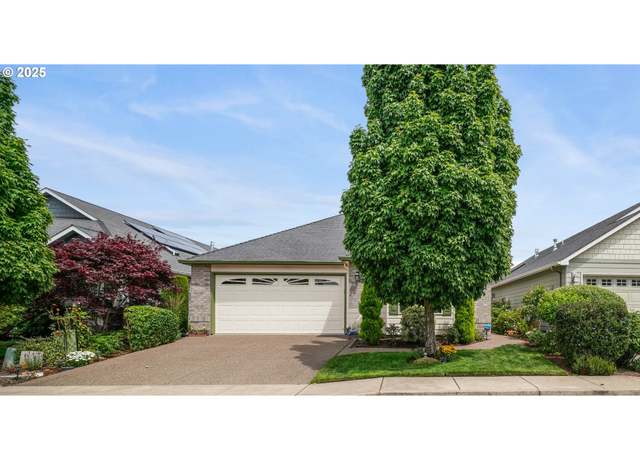 Property at 724 SE ST Andrews Ln, Dallas, OR 97338, 2 beds, 2 baths