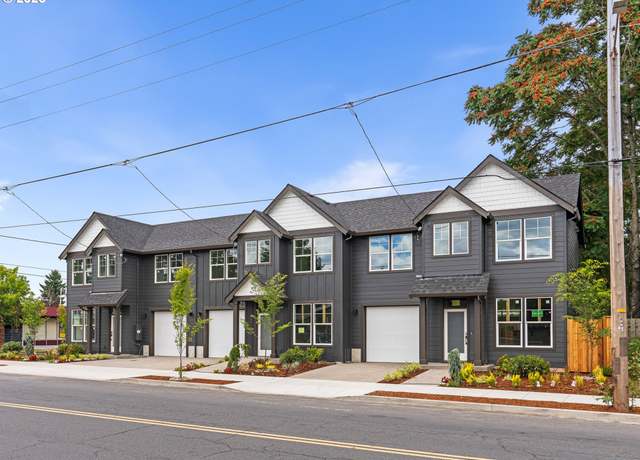 Property at 7423 NE Fremont St, Portland, OR 97213, 3 beds, 2.5 baths