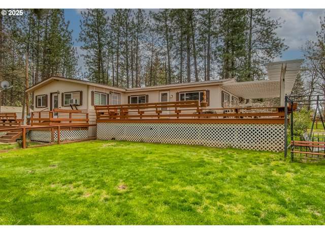 Property at 12 N Frontage Rd, Wamic, OR 97063, 3 beds, 3 baths
